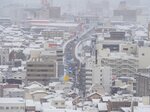 米子城跡から市街地を見渡す＝24日午後0時15分ごろ