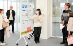研究成果を発表する受講生