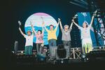　全国ツアー「ＴＨＡＮＫ　ＹＯＵ　ＳＯ　ＭＵＣＨ」でのサザンオールスターズ（西槇太一氏撮影）