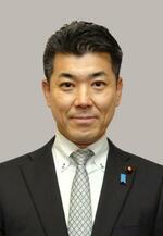 　泉健太氏