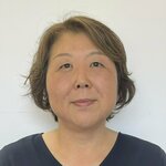 中西朱実　子ども家庭部長