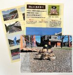駅長「かめだそら」や余部橋りょうがプリントされたジクソーパズルとクリアファイル