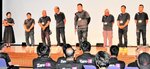 活動を紹介する地元の夢ホールステージオペレータークラブのメンバー＝２９日、新温泉町湯の夢ホール