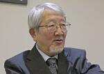 インタビューに答える喜田村洋一弁護士