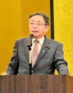 巧妙化する特殊詐欺への対策を語る谷氏＝２９日、豊岡市日高町のブルーリッジホテル