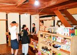 古民家ショップ「古と時」の店内