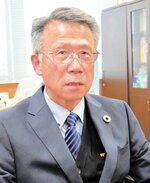 日本伐木チャンピオンシップ開催の手応えを語る嶋沢和幸さん＝鳥取市