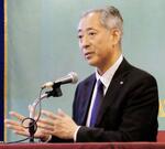 　日本記者クラブで記者会見するＪＡＸＡの山川宏理事長＝１８日午後、東京都千代田区