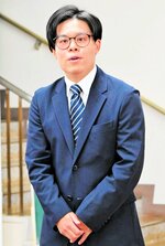 着任式で抱負を述べる菅野さん