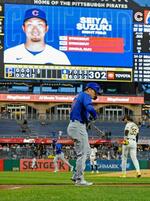 　パイレーツ戦の５回、押し出し四球を選んだカブス・鈴木＝ピッツバーグ（共同）
