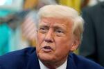 　米ホワイトハウスで記者団に話すトランプ大統領＝９日（ＡＰ＝共同）