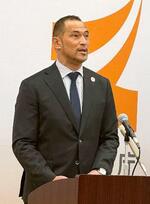 　記者会見するスポーツ庁の室伏広治長官＝２７日、東京都千代田区