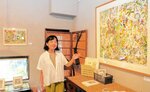 「見る人に明るく幸せな気持ちになってもらえたら」と話す野津さん