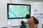 　気象科学館の新たな大型展示「大雨災害サバイバル」＝７日、東京都港区