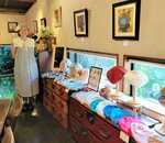 工夫を凝らした親子の作品が並ぶ会場