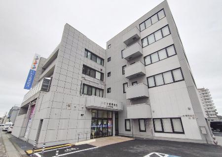 　いわき信用組合本部と本店営業部が入る建物