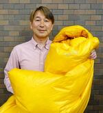 　「試作品は１０回ぐらい作り直しました」と話すモンベルの嘉住哲治さん