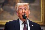 　ホワイトハウスで話すトランプ米大統領＝２４日、ワシントン（ＡＰ＝共同）