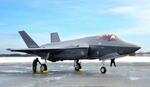 　航空自衛隊三沢基地のＦ３５Ａ戦闘機（資料写真）＝２０１８年