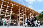 　一部を残す検討が進む、大阪・関西万博会場の大屋根リング＝２２日午後、大阪市此花区の夢洲