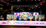 息の合った演奏を披露する子どもたち