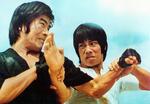 　映画「帰って来たドラゴン」の一場面＜（Ｃ）１９７４　Ｓｅａｓｏｎａｌ　Ｆｉｌｍ　Ｃｏｒｐｏｒａｔｉｏｎ＞