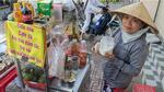 　ベトナムの屋台の飲み物は砂糖山盛りが基本のためご注意を