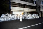 たくさんの「ありがとう」を表現した作品と服部さん