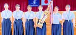 団体で初優勝を飾った鳥取西＝島根県出雲市立斐川第１体育館
