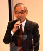 講演する浅野会長＝２１日、ＪＲ倉吉駅前のホテルセントパレス倉吉