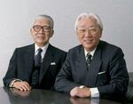 　創業者の井深大（左）と盛田昭夫＝１９９１年