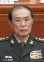 　何衛東氏
