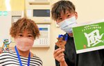 １６回大会に向けて制作した記念品やＴシャツのデザイン＝米子市中島２丁目の地域活動センターおおぞら
