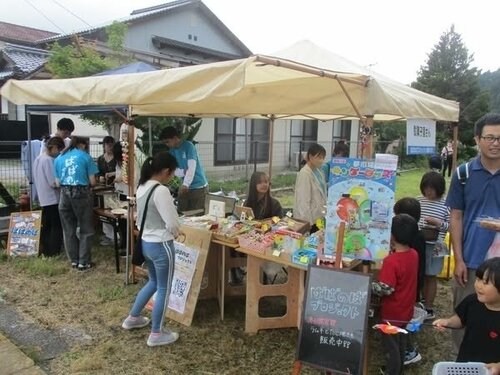 多くの来場者でにぎわう会場（昨年の様子）