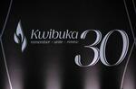　ルワンダ大虐殺の追悼式典会場に掲げられた「Ｋｗｉｂｕｋａ（記憶する）」のメッセージ＝４月、首都キガリ（共同）