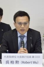 　オンラインによる記者会見で発言するシャープの呉柏勲社長兼ＣＥＯ＝２０２４年５月、堺市（同社提供）