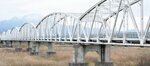 存廃の検討が本格化している日野橋。市民に親しまれているが、維持管理には多額な費用がかかる＝３月２８日、米子市車尾６丁目