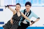 　アイスダンスＲＤ　演技する吉田唄菜（左）、森田真沙也組＝東京体育館