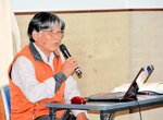 差別的退職勧奨に抗した女性教師たちのについて語る定岡さん