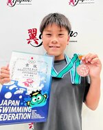 男子１２～１３歳高飛び込みで３位に入賞した福田倖希＝Ａｓｕｅ大阪プール