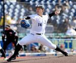 　ソフトバンク戦に先発し５回１安打無失点と好投したロッテ・小島＝ＺＯＺＯマリン