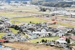Ａコープせきがね店（中央やや右下）の閉店で今後の地域の在り方が問われる関金地区＝１６日、倉吉市関金町関金宿