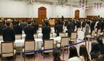 　兵庫県議会の本会議で行われた、百条委の調査報告書についての採決。賛成多数で了承された＝３月５日