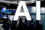 　中国・上海で行われた人工知能（ＡＩ）の国際イベントで掲げられた表示＝２０２３年７月（ロイター＝共同）