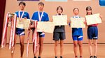 上位に入賞した鳥取県勢＝岐阜県川辺漕艇場