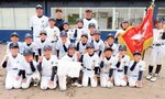 ７年ぶり６度目の優勝を果たした中浜フェニックス＝竜ケ山球場