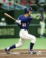 　１９９６年の都市対抗大会に、小笠原道大さんはＮＴＴ関東から新日鉄君津の補強選手として出場した＝東京ドーム