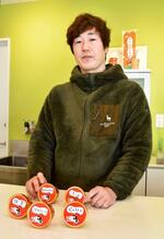 　村唯一の牧場を経営し、ジェラート店も開いた名徳知記さん＝北海道音威子府村