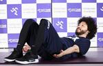 　トレーニングを披露する田臥勇太