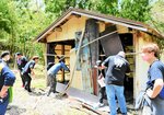 熱田地区に残されている但馬牛の種付け場。近くに公衆トイレを整備することで観光の利便性向上が期待される＝２０２２年４月、香美町小代区